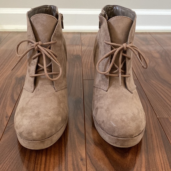 Merona Brown Suede Wedges - Picture 6 of 7